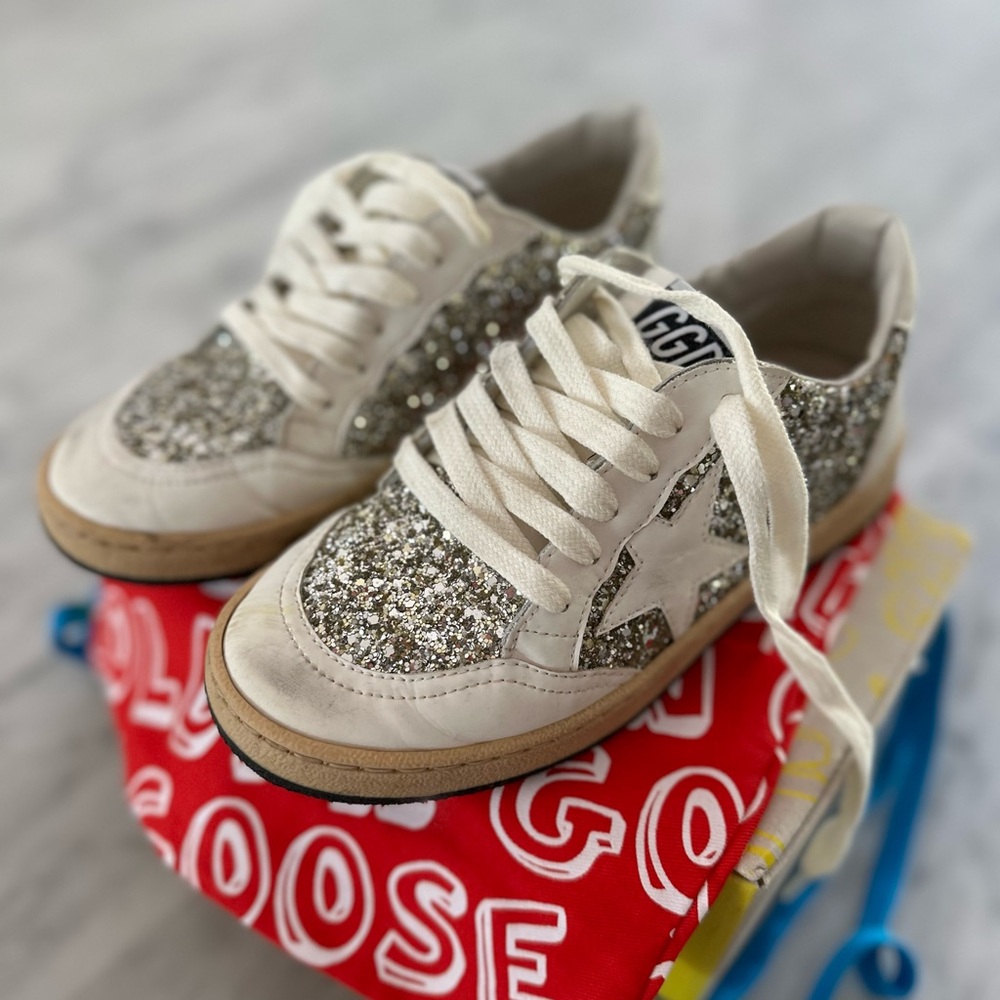 Kids Golden Goose ball star. Size 33